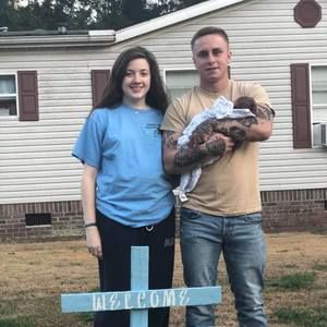 Meet your Posher, Austin dakota